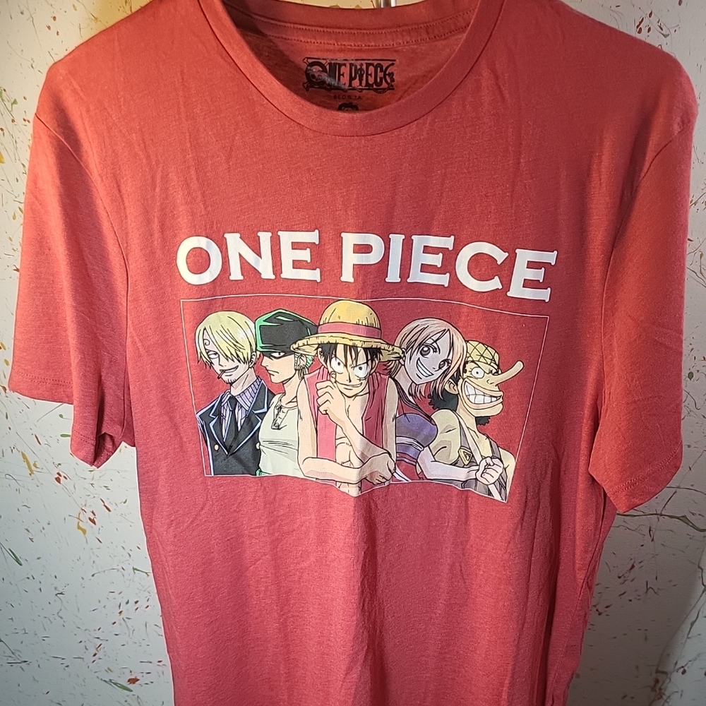 One Piece T-shirt Men Size L